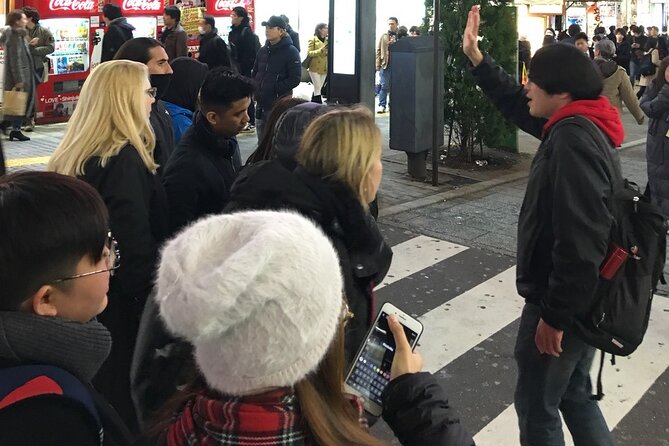 The Dark Side of Tokyo - Night Walking Tour Shinjuku Kabukicho - Small-Group Energy: Why Guides Like Loc, Polina, and Grey Matter