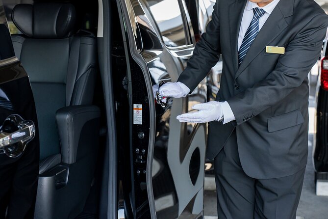 Tokyo ⇆ Haneda Airport Private Transfer 1-way or Roundtrip - A true door-to-door transfer: what it feels like in real Tokyo time