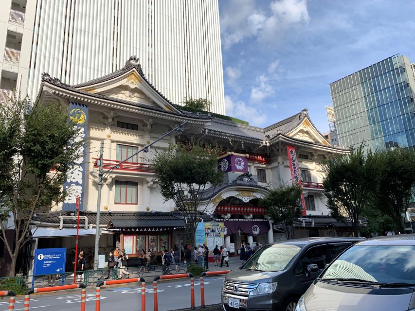 Tokyo: 1-Day Tokyo Private Tailor-made Tour - Imperial Palace and Ginza: formal Tokyo meets smart shopping