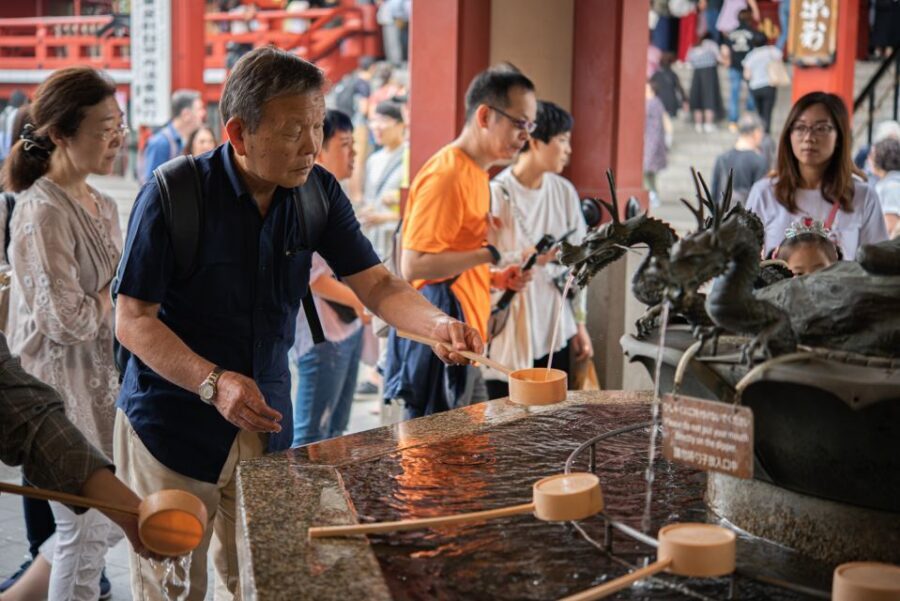 Tokyo: 2-Hour Asakusa Food Hunt & Cultural Tour - 100-Year-Old Rice Crackers and Snack Time With a Story