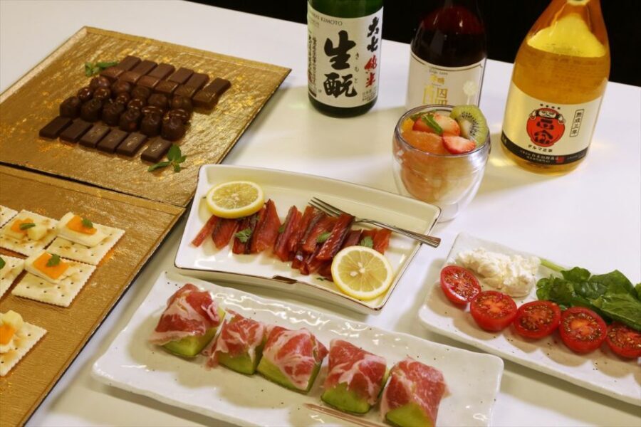 Tokyo: 7 Kinds of Sake Tasting with Japanese Food Pairings - What you’ll learn about sake production and serving