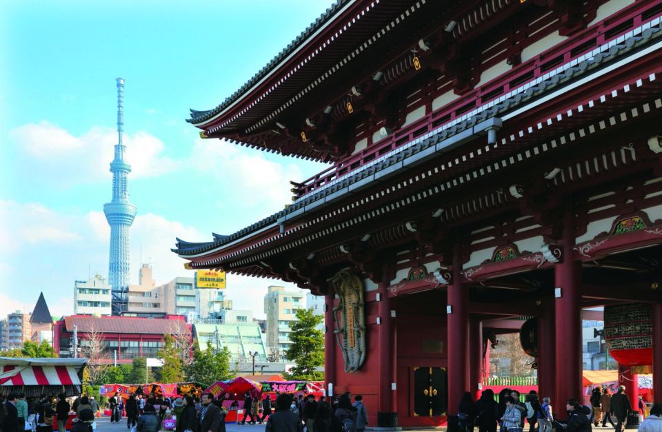 Tokyo: A Half-Day Trip Bus Tour in the Morning - Guide energy: how the English commentary changes everything