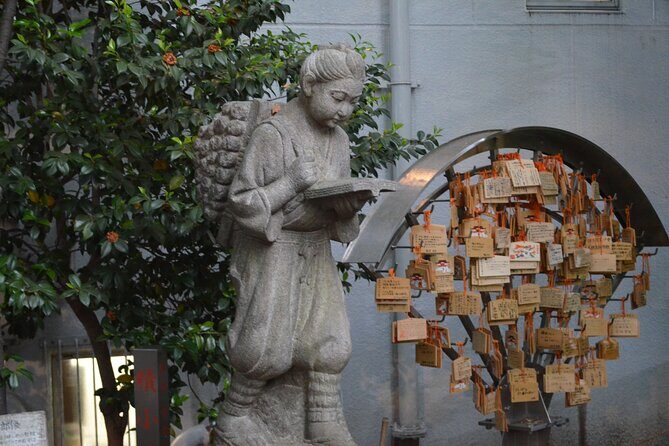 Tokyo After Dark Shinjuku Tour of Tradition and Pop Culture - Golden Gai: a maze of tiny bars with big character