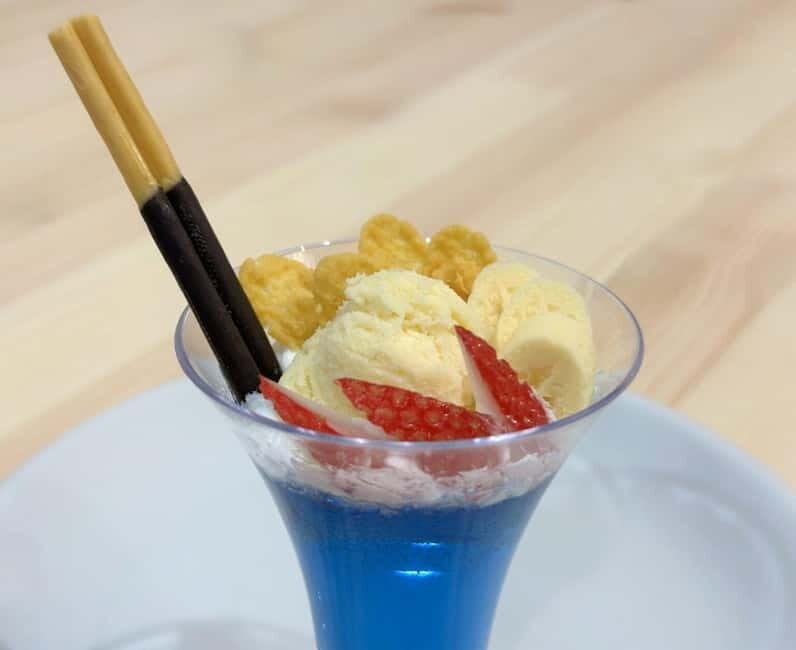Tokyo Asakusa: Food Sample Making Workshop - Finding the Food Sample Making Cafe on Asakusa’s main street