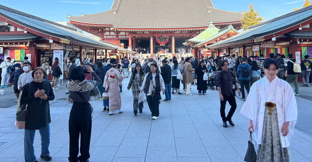Tokyo Asakusa sightseeing and history walking tour - Photo stops with a purpose (and a guide who thinks like a photographer)