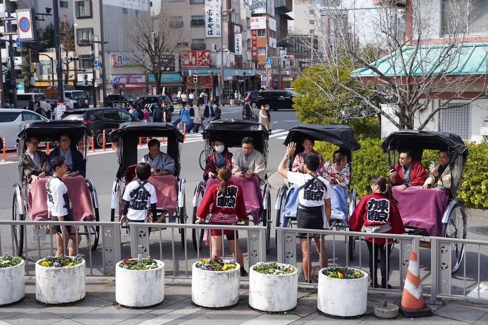Tokyo: Asakusa tour by rickshaw - Should You Book This 2-Meter-High Asakusa Tour?