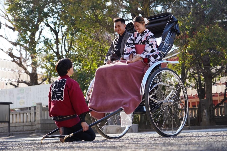 Tokyo: Asakusa tour by rickshaw - Photo Stops: Getting Clear Shots at 2-Meter Height