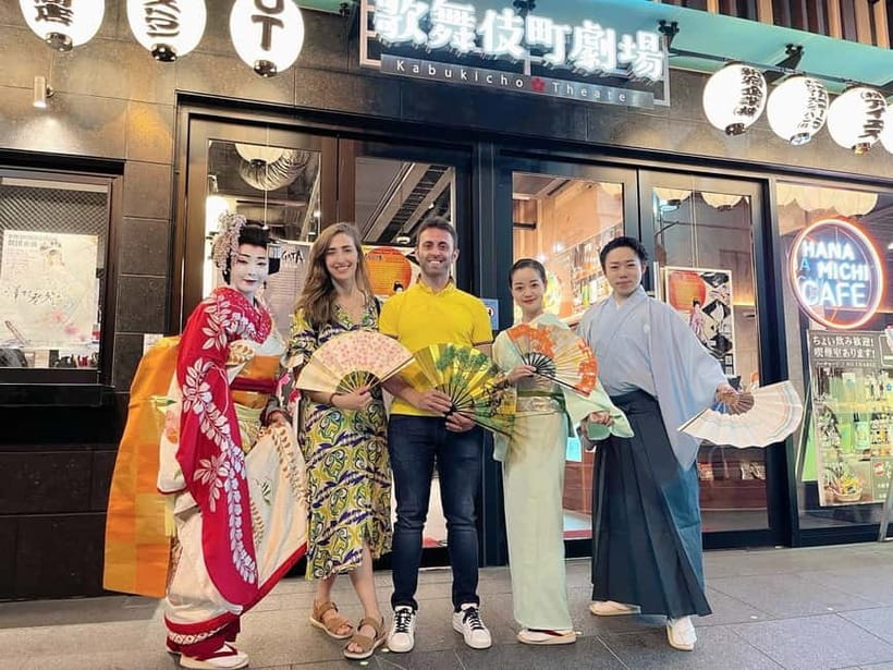 Tokyo: Authentic Japanese Dance Show ticket by professionals - What the Evening Feels Like: From Arrival to End Photo Time