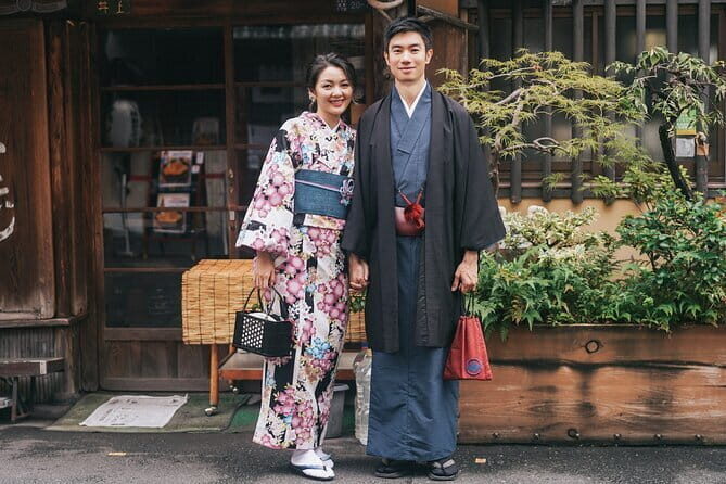 Tokyo Authentic Kimono Rental in Asakusa with Photography Option - Kimono Rental in Asakusa: the experience that turns photos into a real story