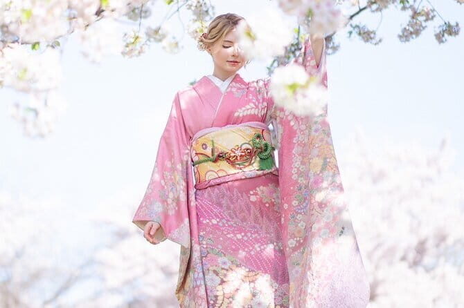 Tokyo Authentic Kimono Rental in Asakusa with Photography Option - Finding Yae Kimono Rental Asakusa and getting moving fast