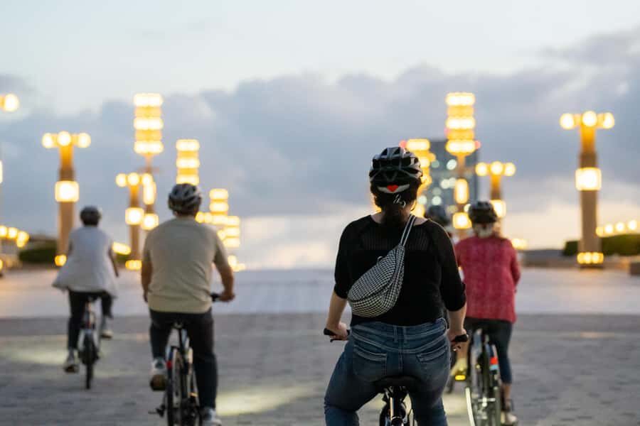Tokyo Bay Area: Sunset Night View 3h E-bike Guided Bike Tour - Crossing Toward Odaiba: Skytree Views, Big Sight Shape, and Gundam at 19.7m