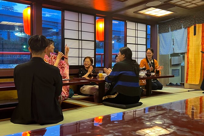 Tokyo Bay Yakatabune Cruise with Traditional JapaneseShow Drinks - Drinks included: easy comfort without the dinner bill