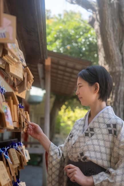 Tokyo: Buddhism and Shinto Temple Tour with a Real Local - Naritasan Fukagawa Fudōdō: The Fire Ceremony Explained Like You’re Part of It