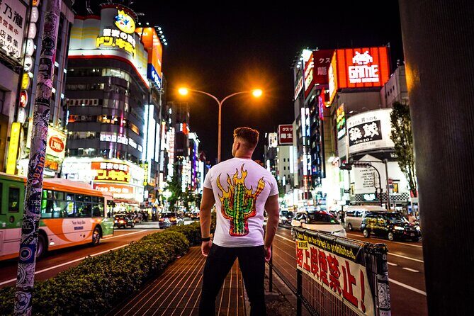 Tokyo by Night Photography Tour (Private Option Available) - Passing Tokyo’s Big Names: Shibuya 109 and Night Street Energy