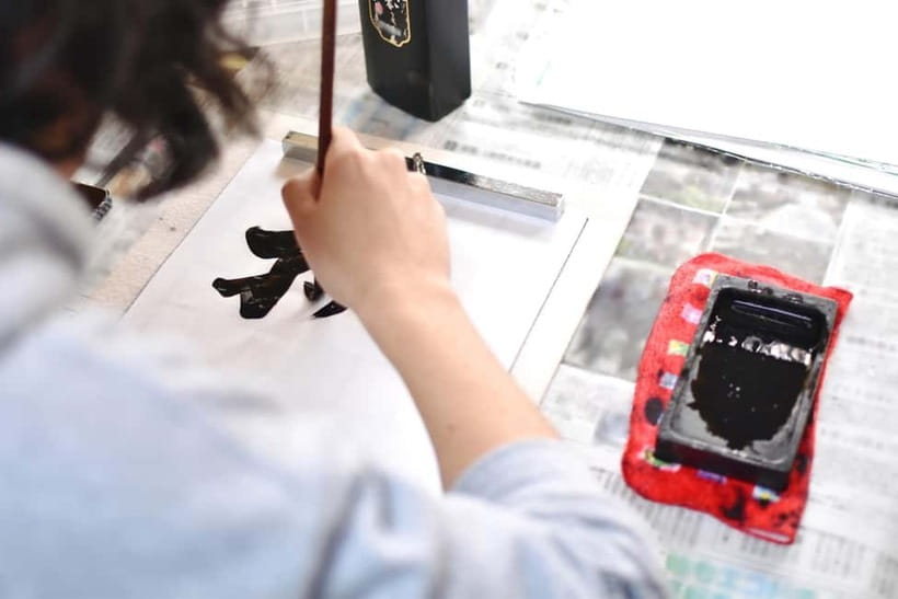 Tokyo: Calligraphy Workshop Craft Your Own Art in Asakusa - Getting There: Meeting Point and Timing Your Day