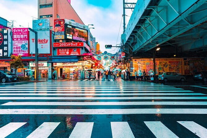 Tokyo City Adventures Private English Tour With Hotel Pickup - How the Custom Itinerary Works in Real Tokyo Time