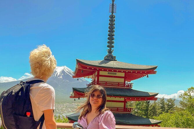 Tokyo: Customized Mt. Fuji & Hakone Sightseeing Private Day Trip - Kitaguchi Hongu Fuji Sengen Jinja and the quiet build-up to 5th Station