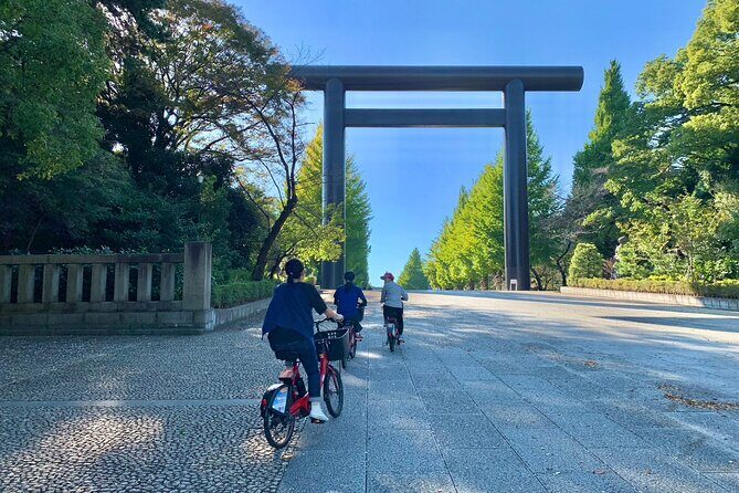 Tokyo Deep Inside Cycle Tour~3 Hours E Bike Tour around Tokyo - Kanda Shrine and Hijiribashi Bridge: where festivals and student-town energy collide