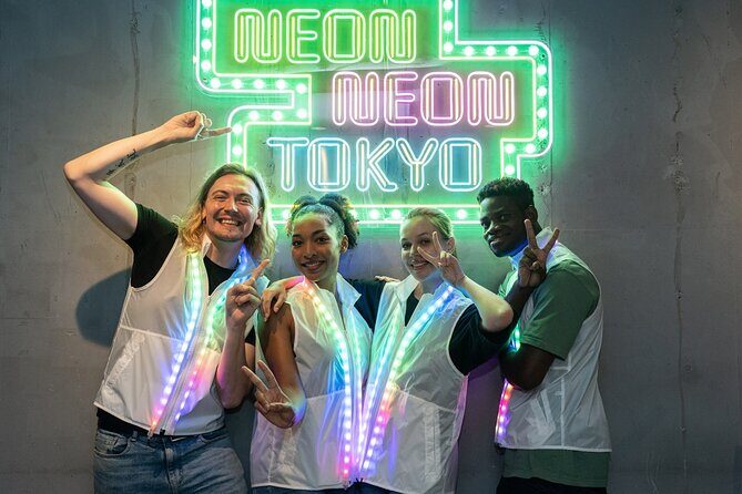 Tokyo: E-scooter Experience in Shibuya with Iconic Photos - Meiji Shrine gate stop: the reset you feel right away