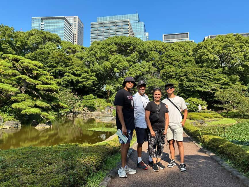 Tokyo: Edo Castle Ruins & Imperial Palace East Garden Tour - Otemon Gate and the gate ruins: learning how entrances controlled power