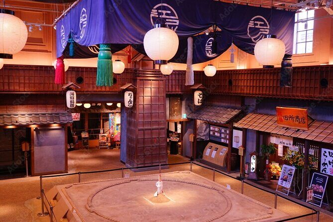Tokyo: Enjoy Sumo match and know about it! [Ticket included] - When your guide is Tomoko or Shigeru: the human part of the tour