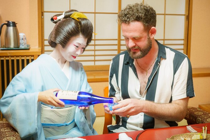Tokyo: Exclusive Geisha Dinner Experience - Kagurazaka at 7:30 pm: why this area works