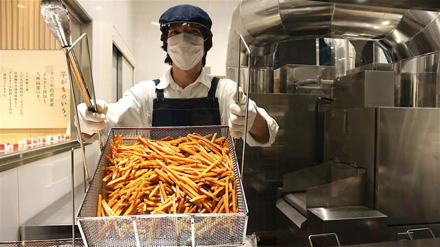 Tokyo Food Tour: The Past, Present and Future 11+ Tastings - Akihabara: the future of snacks through marketing