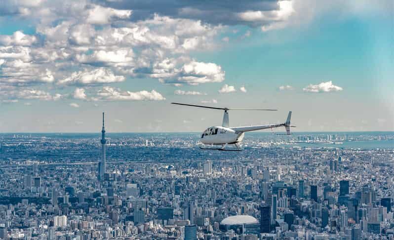 Tokyo: Guided Helicopter Ride - Price and value: paying per group, not per person