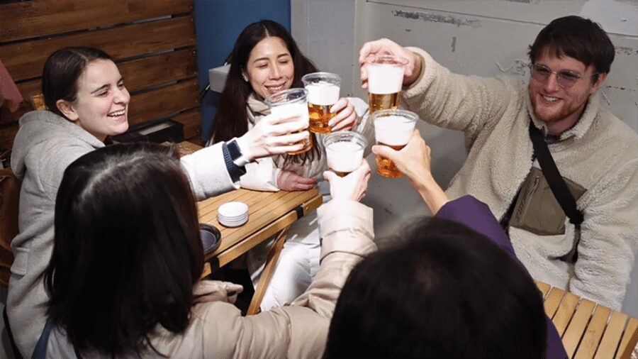 Tokyo: Guided Walking Tour of Tsukiji Market with Lunch - The tour’s structure: 165 minutes of guided sampling