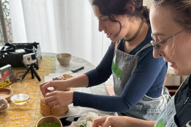 Tokyo Haneda: Bento & Ramen Gyoza Cooking Class in a Local home - Why a Haneda-area home kitchen beats a demo class
