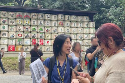 Tokyo: Harajuku Meiji Shrine to Shibuya Crossing Guided Tour - Stop 1: Meiji Jingu Shrine and the omikuji fortune paper moment