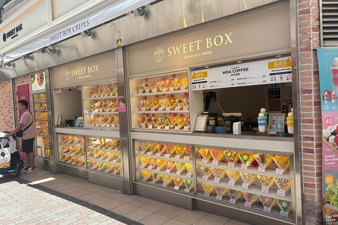 Tokyo Harajuku Walking Tour Meiji Jingu Yoyogi Park and More - Guide Quality and Group Size: The Max-9 Advantage