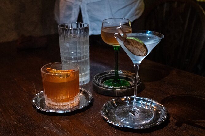 Tokyo Hidden Cocktail Bar Tour (Ebisu) - Stop-by-Stop Around Ebisu Station: How the Night Unfolds