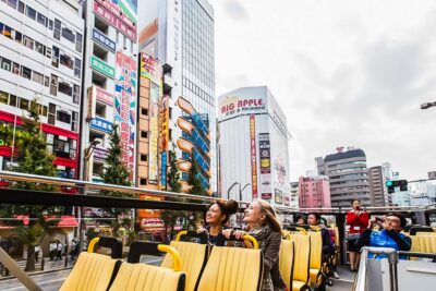 Tokyo: Hop-On Hop-Off Sightseeing Bus Ticket - Meeting point and getting on fast with QR access