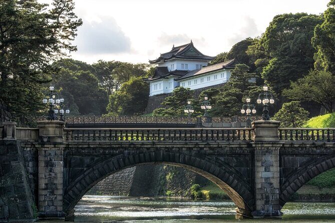 Tokyo Imperial Palace:Guided Walking Tour of East Gardens - Key highlights you’ll care about