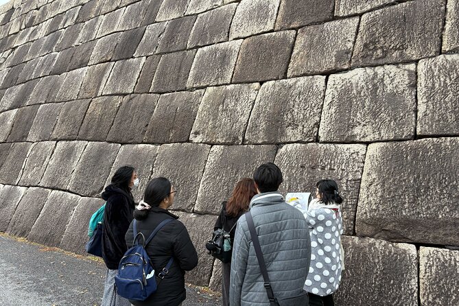 Tokyo Imperial Palace with Kagurazaka Alley Tour - Getting your bearings: Tokyo Station to the Imperial Palace wall
