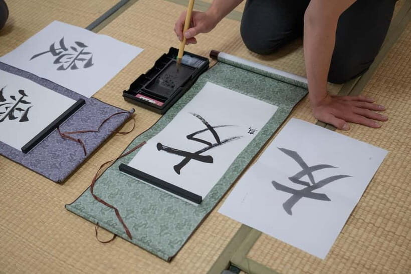 Tokyo: Japanese Calligraphy Lesson with Skilled Instructor - Meet Shusuke: Certified Skills, Calm Instruction, and Language Support