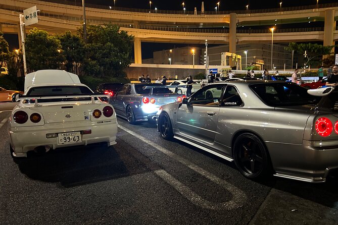 Tokyo JDM Car Meet Experience in Daikoku PA - A-PIT Super Autobacs: shopping energy before the main event