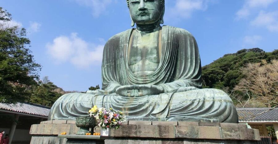Tokyo: Kamakura Private Tour With Guide - Tsurugaoka Hachimangu Shrine: Kamakura’s spiritual center