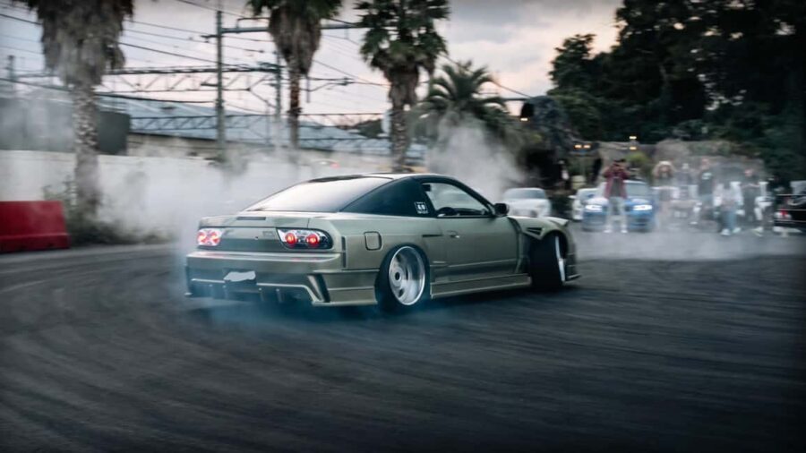 Tokyo : Kamikaze Street Drift Ride - What the Crew Culture Feels Like Between Laps