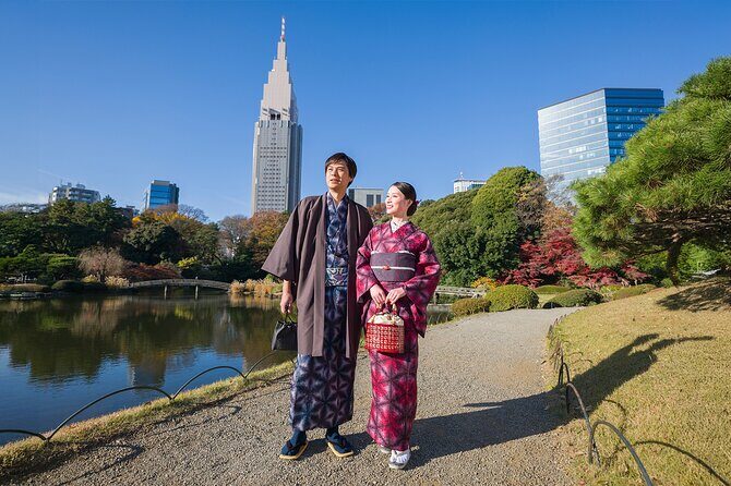 Tokyo: Kimono Experience inside Shinjuku Gyoen National Garden - The Rakuu-tei setting turns Shinjuku Gyoen into something special
