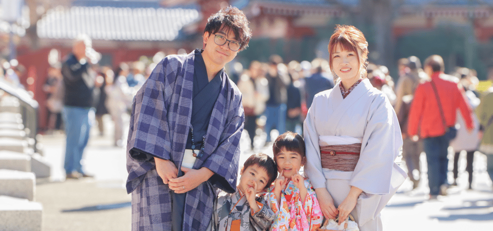 Tokyo : Kimono Rental in Asakusa Provided by KanoWafuku - Women’s Hair Styling Is Included—Men Should Plan Around It