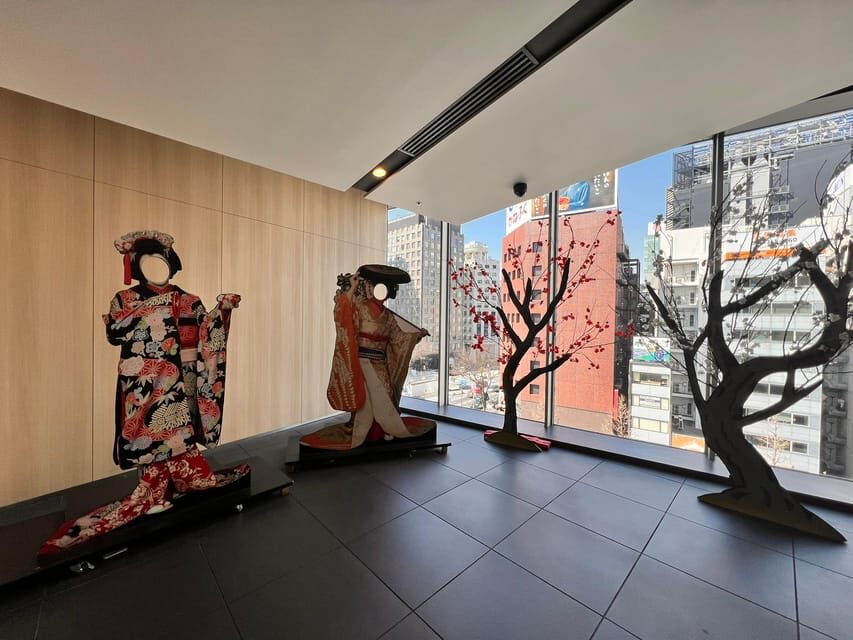 Tokyo: Learn about Japanese Traditional art KABUKI in Ginza - Kabukiza gallery time: what you’ll do and what you won’t