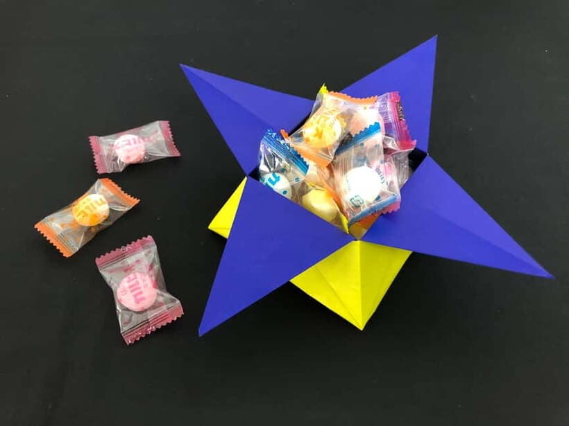 Tokyo: Learn Traditional Origami with a Local - Stories behind the shapes: culture in your hands