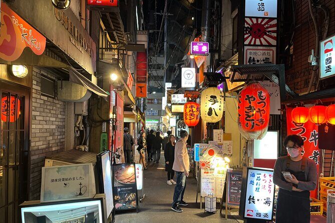 Tokyo Local Food Tour: Noodles, Skewers, Dumplings, Sweets - Stop 3: udon noodles when you want something warm