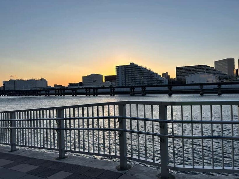 Tokyo : Local Secret "Gym" Running tour - Starting at Kita-Shinagawa: pickup and easing into the route