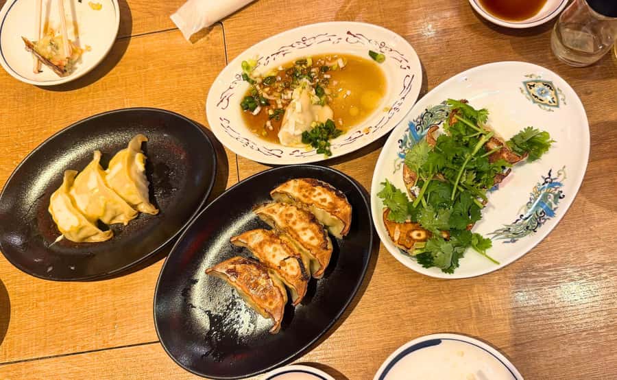 Tokyo: Locals´ Secret Food Tour // Eat like a Japanese - Why Ueno Works for a Local-Style Food Night