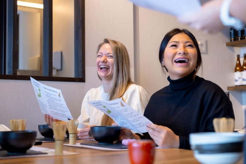 Tokyo: Matcha Making Experience with Mochi Sweets in Asakusa - The 1-hour flow: quiz, technique, then your own cup