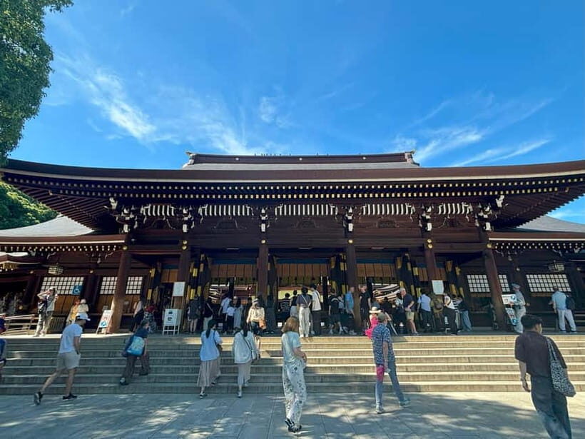 Tokyo: Meiji Jingu, Yoyogi Park & Takeshita Street Tour - You’ll get the story, not just the stops