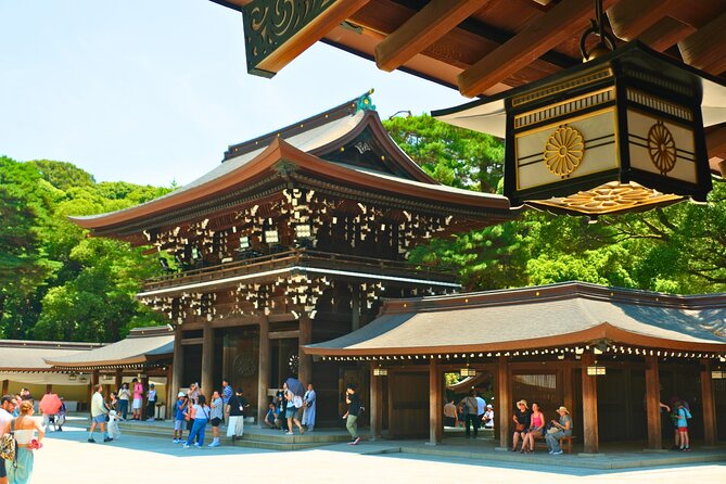 Tokyo Meiji Shrine & Harajuku: Walk Through Japanese Culture - Takeshita Street: Pop fashion energy up close